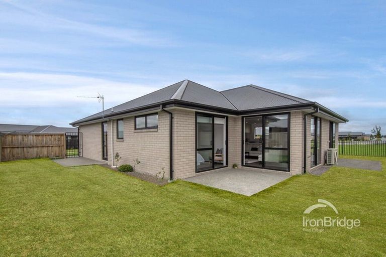 Photo of property in 18 Silverstone Loop, Rolleston, 7615