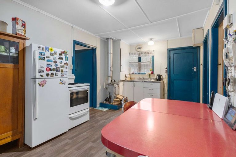 Photo of property in 129 Kainga Road, Kainga, Christchurch, 8083