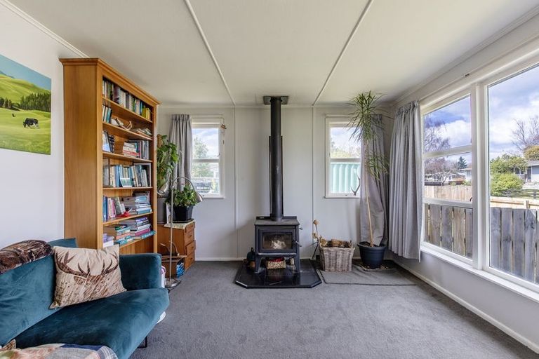 Photo of property in 6 Rangipoia Place, Turangi, 3334