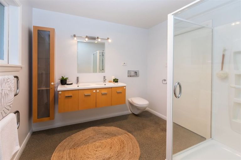 Photo of property in 14 Shearer Avenue, Papanui, Christchurch, 8052