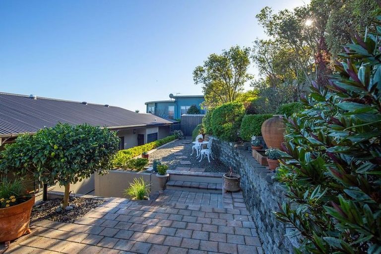 Photo of property in 6 Dunair Way, Britannia Heights, Nelson, 7010