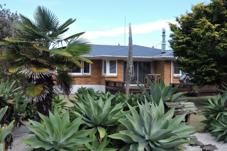 Photo of property in 1 Sarjants Road, Te Puru, Thames, 3575