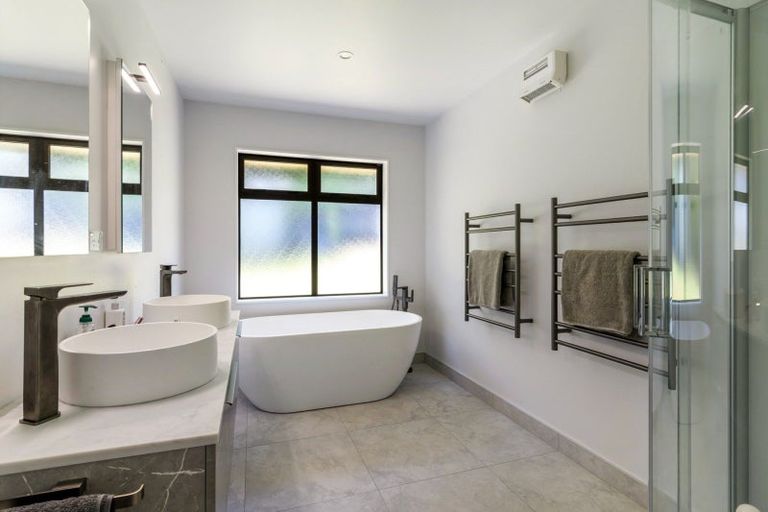 Photo of property in 10 Centenary Place, Richmond, 7020