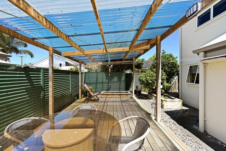 Photo of property in 12 Dover Road, St Andrews, Hamilton, 3200