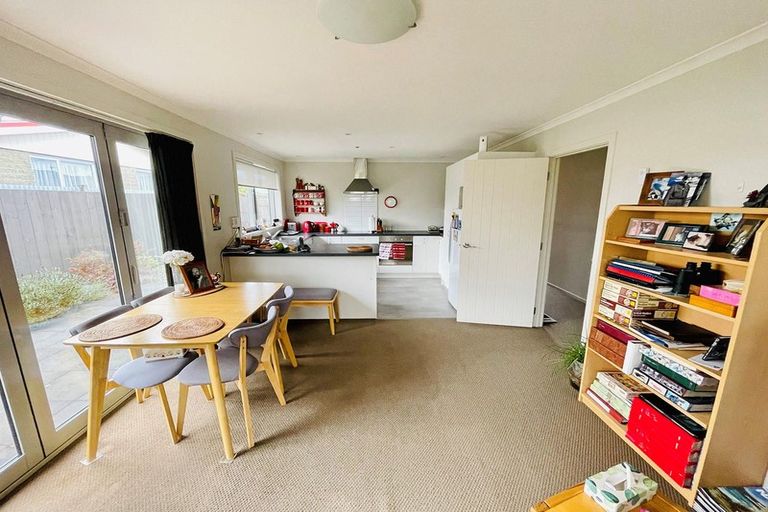 Photo of property in 398 King Edward Street, South Dunedin, Dunedin, 9012