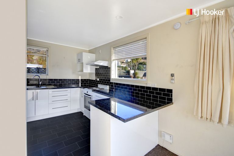 Photo of property in 13a Greenacres Street, Macandrew Bay, Dunedin, 9014