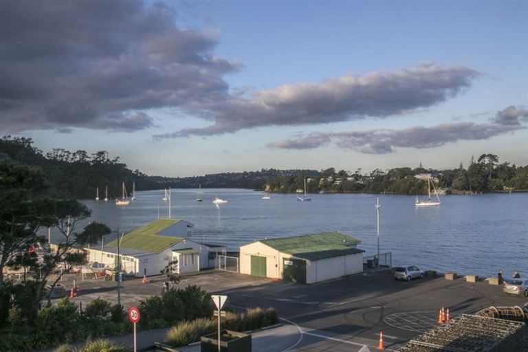 Photo of property in 305/2 Onekiritea Road, Hobsonville, Auckland, 0616