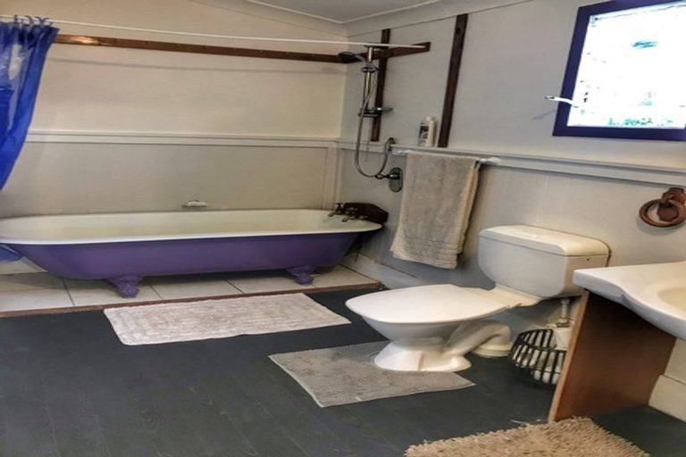 Photo of property in 34 Dacia Street, Lumsden, 9730