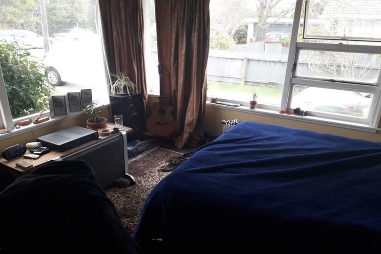 Photo of property in 5 Hanrahan Street, Upper Riccarton, Christchurch, 8041