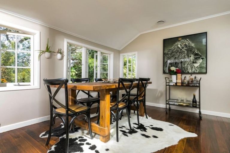 Photo of property in 9 The Close, Greenhithe, Auckland, 0632