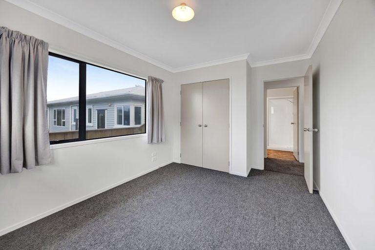 Photo of property in 25 Longfellow Road, Opunake, 4616