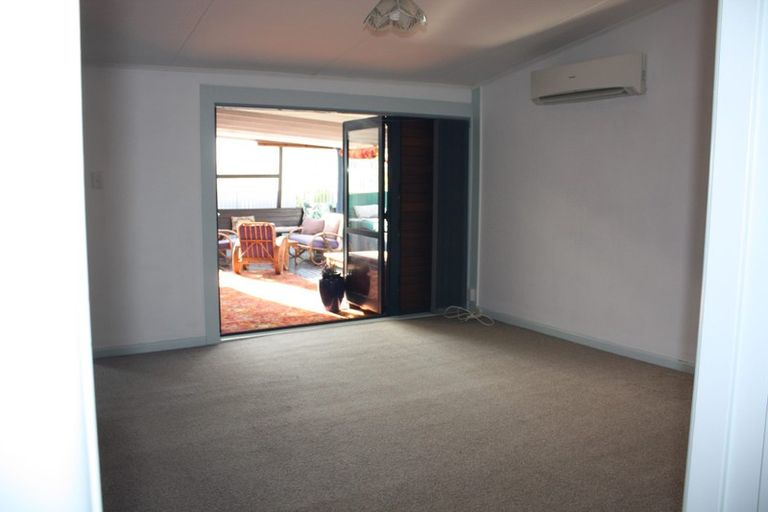 Photo of property in 9 Allens Lane, Clive, 4102