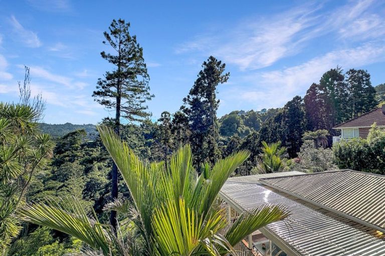Photo of property in 665 South Titirangi Road, Titirangi, Auckland, 0604