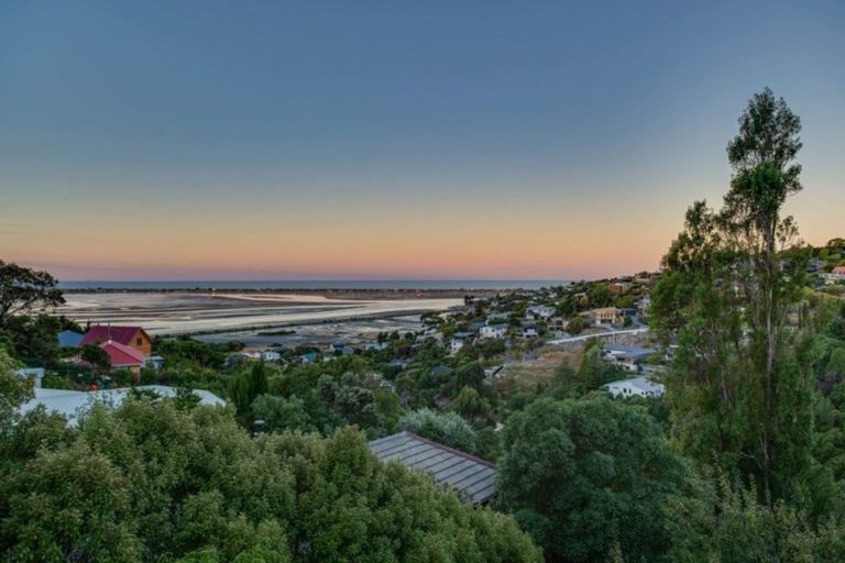 Photo of property in 93 Mount Pleasant Road, Mount Pleasant, Christchurch, 8081