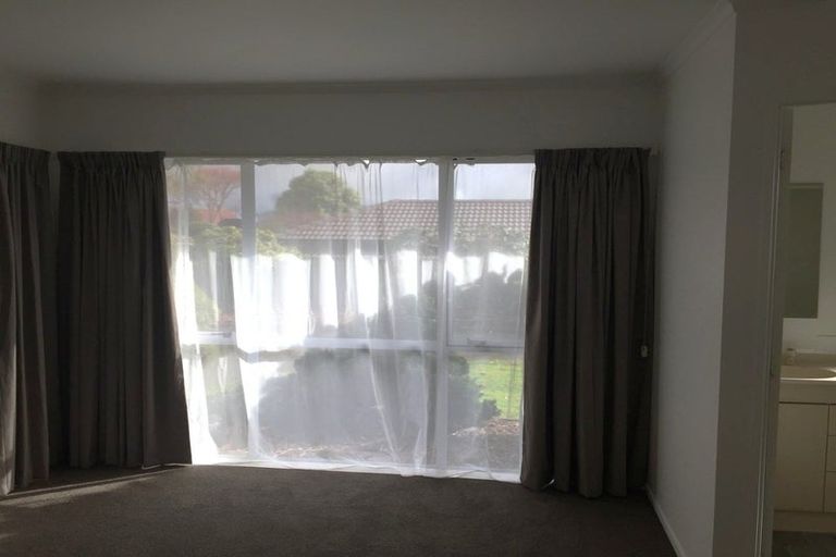 Photo of property in 33 Basley Road, Owhata, Rotorua, 3010