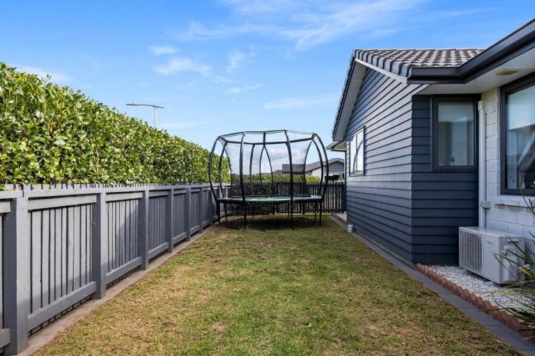 Photo of property in 6 Blacklock Road, Pyes Pa, Tauranga, 3112