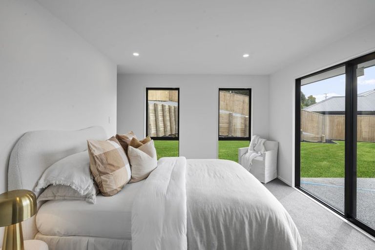 Photo of property in 8 Dray Place, Halswell, Christchurch, 8025