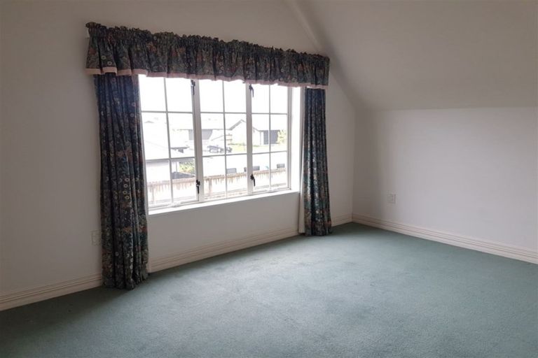 Photo of property in 60 Lewis Crescent, Rolleston, 7614