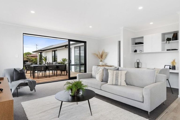 Photo of property in 32 Blacklock Road, Pyes Pa, Tauranga, 3112