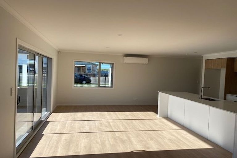 Photo of property in 22 Arrow Place, Te Awa, Napier, 4110