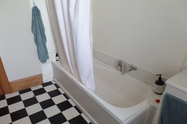 Photo of property in 2 Chaucer Street, Sydenham, Christchurch, 8023