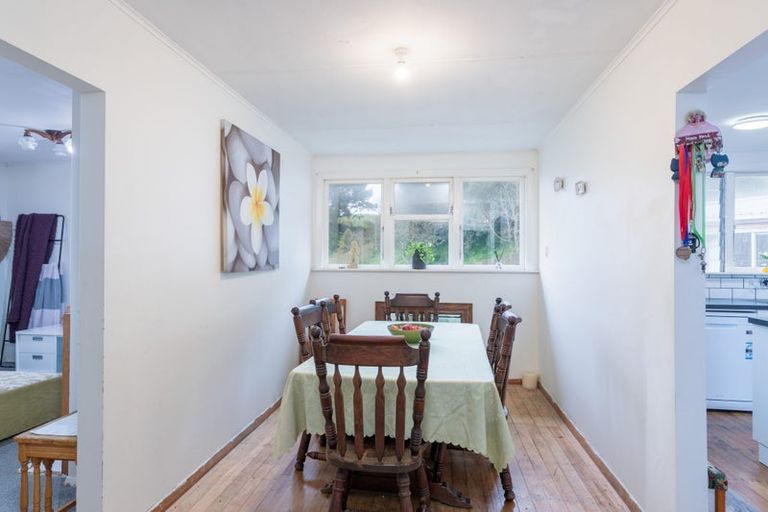 Photo of property in 90a Corinna Street, Waitangirua, Porirua, 5024