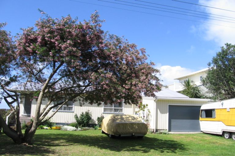 Photo of property in 45 Douglas Street, Okitu, Gisborne, 4010