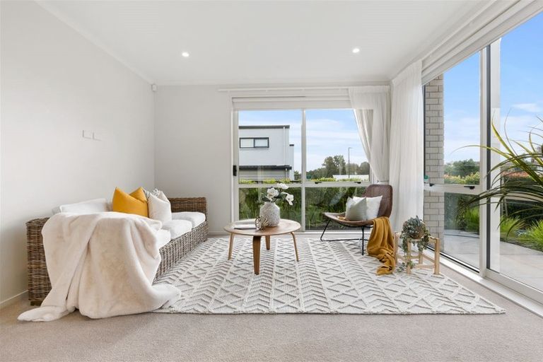 Photo of property in 108 Matairangi Avenue, Totara Heights, Auckland, 2105