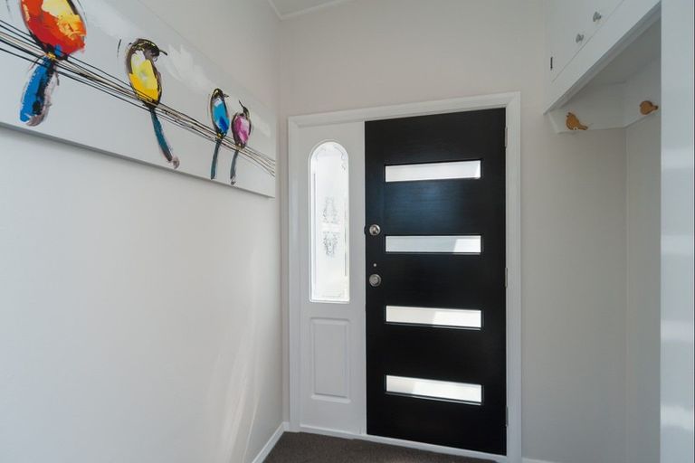 Photo of property in 22 Halifax Street, Kingston, Wellington, 6021