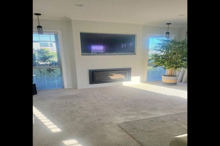 Photo of property in 16b Huntaway Close, Stoke, Nelson, 7011