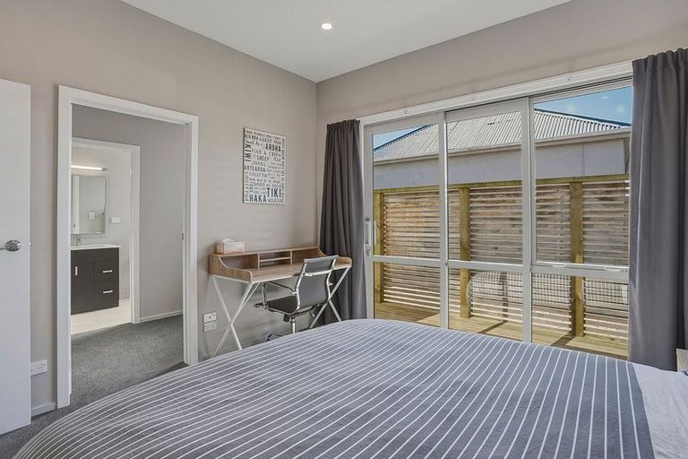 Photo of property in 43 Bradshaw Street, South Dunedin, Dunedin, 9012