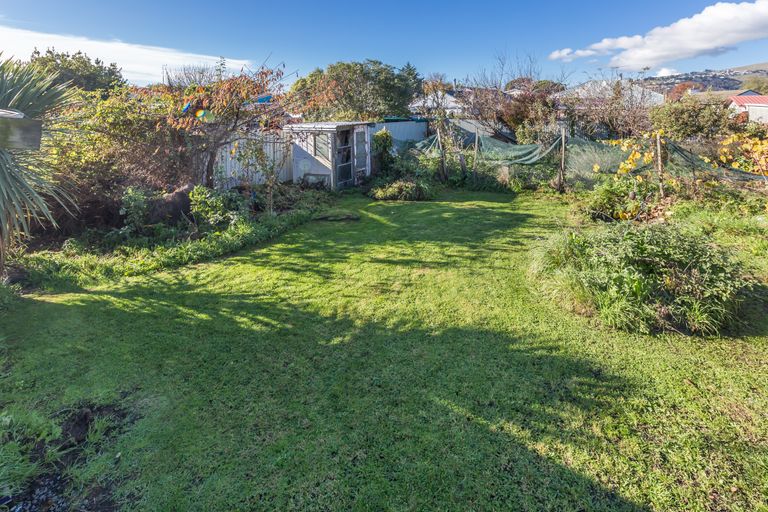 Photo of property in 7 Gould Crescent, Woolston, Christchurch, 8023