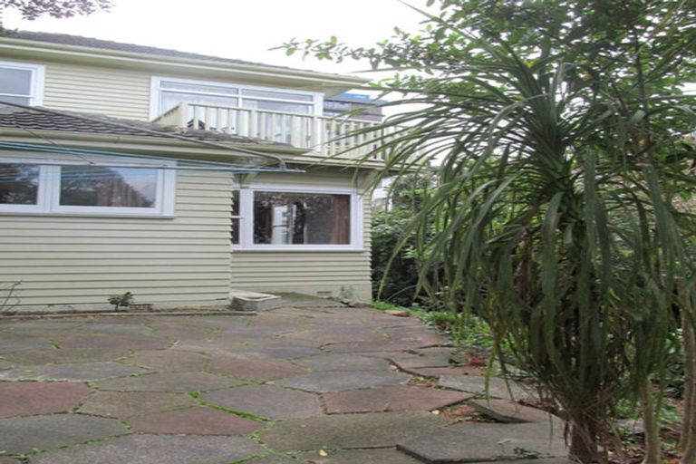 Photo of property in 7 Waiteata Road, Kelburn, Wellington, 6012