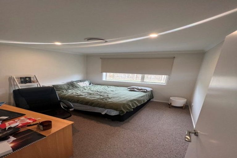 Photo of property in 77 Fairfield Road, Levin, 5510