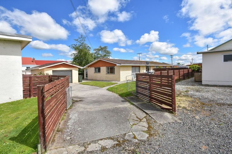 Photo of property in 38 Renfrew Street, Balclutha, 9230
