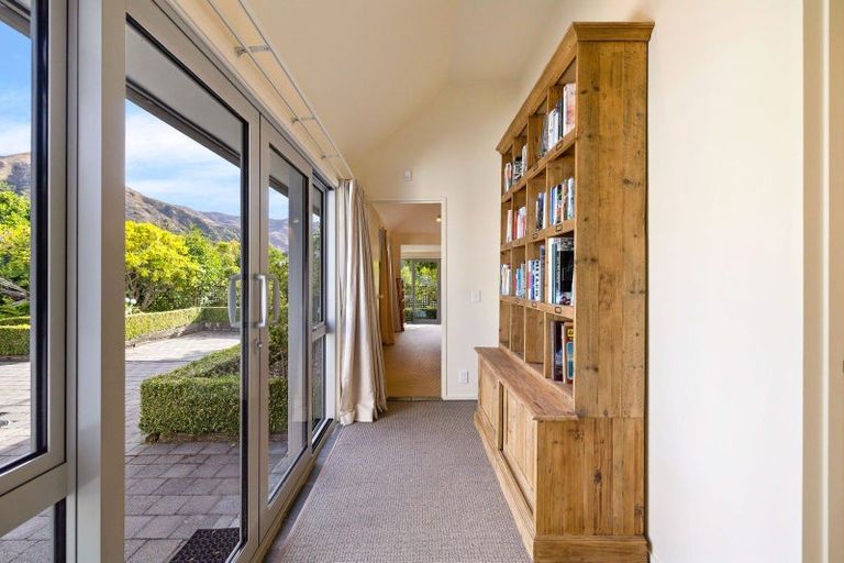 Photo of property in 3 Stafford Street, Arrowtown, 9302