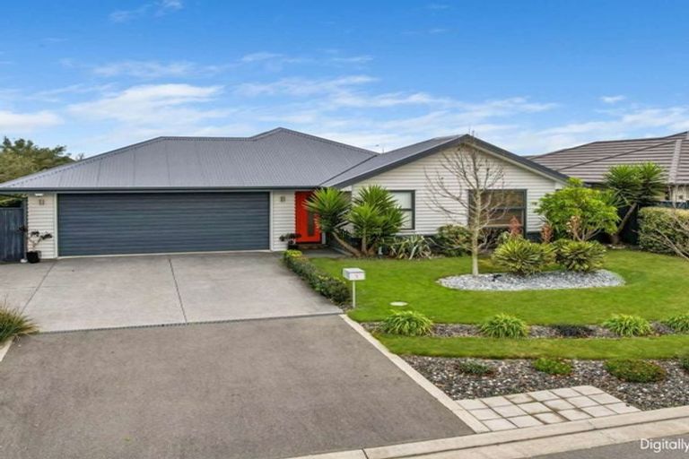 Photo of property in 5 Chandler Way, Rolleston, 7615