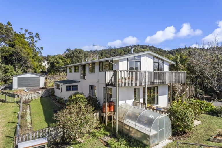 Photo of property in 706 Huia Road, Parau, Auckland, 0604