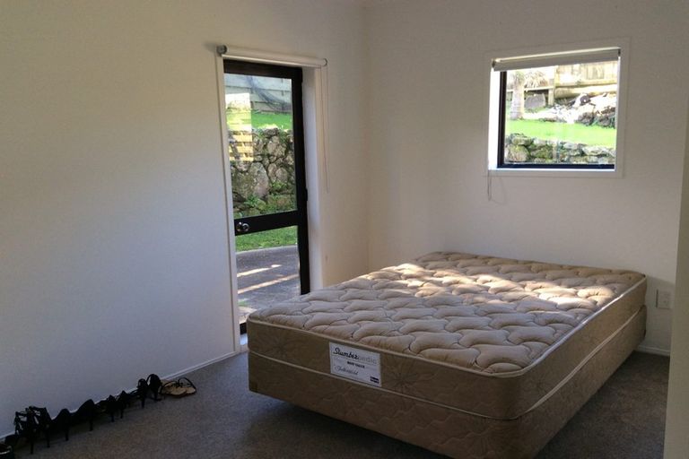 Photo of property in 36 Auld Street, Torbay, Auckland, 0630