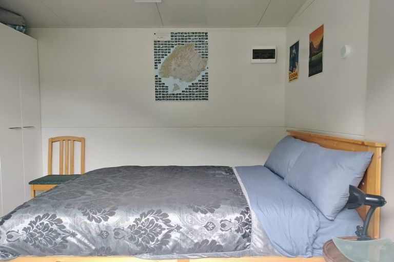 Photo of property in 26 Mackinnon Terrace, Sunshine Bay, Queenstown, 9300