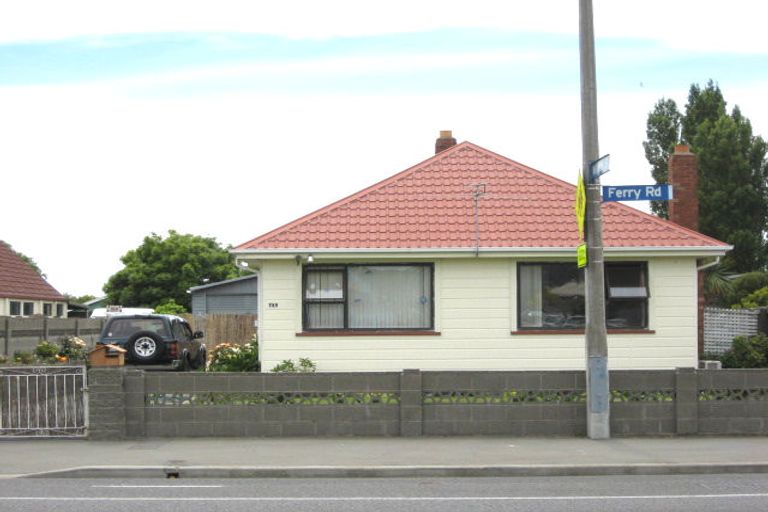 Photo of property in 729 Ferry Road, Woolston, Christchurch, 8023