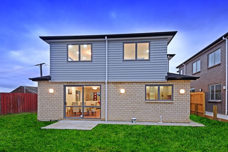 Photo of property in 27a Portage Road, Papatoetoe, Auckland, 2025