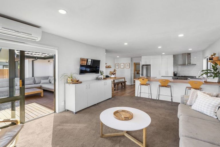 Photo of property in 1/126 Halswell Junction Road, Halswell, Christchurch, 8025