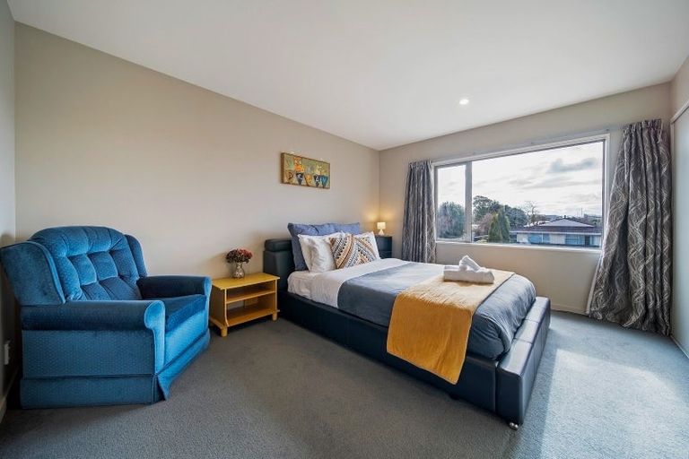 Photo of property in 39 Lyndon Street, Riccarton, Christchurch, 8041