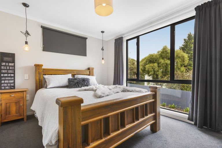 Photo of property in 17 Brough Street, Palmerston, 9430