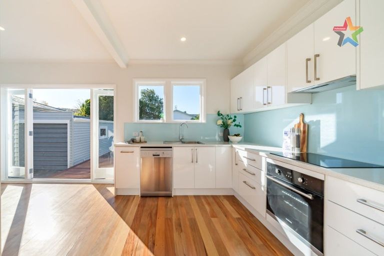 Photo of property in 42 Frederick Street, Avalon, Lower Hutt, 5011