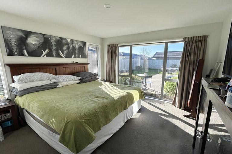 Photo of property in 34 Whincops Road, Halswell, Christchurch, 8025