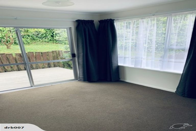 Photo of property in 19 Keegan Drive, Massey, Auckland, 0614