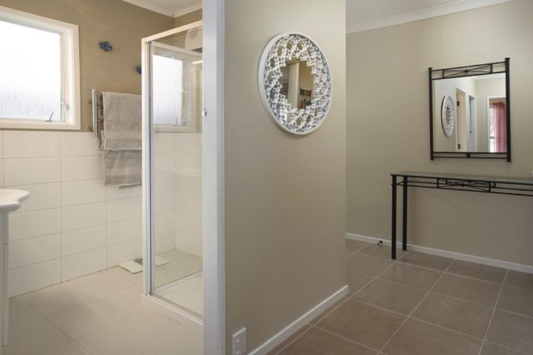 Photo of property in 1/9 Cobham Crescent, Stoke, Nelson, 7011