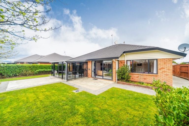 Photo of property in 49 Rosalie Terrace, Kelvin Grove, Palmerston North, 4414